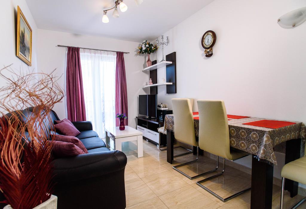 Villa Dusanka Pisak Ngoại thất bức ảnh