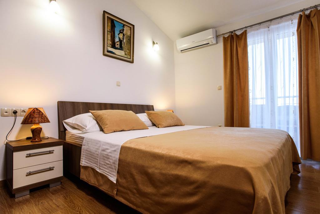 Villa Dusanka Pisak Ngoại thất bức ảnh